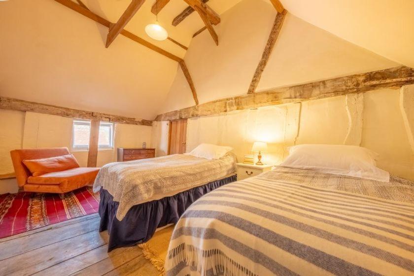 River House Kersey Экстерьер фото