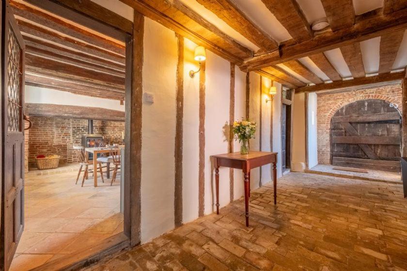 River House Kersey Экстерьер фото